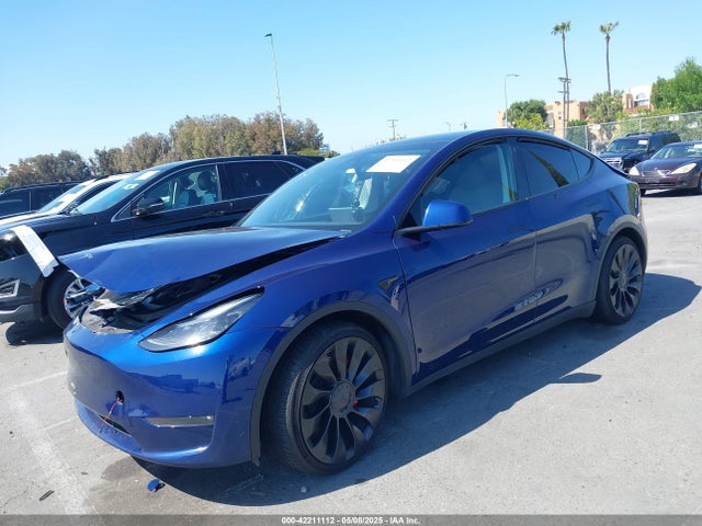 2023 TESLA MODEL Y 7SAYGDEF4PF709015 Photo 1