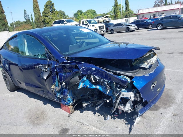 2023 TESLA MODEL Y 7SAYGDEF4PF709015 Photo 5