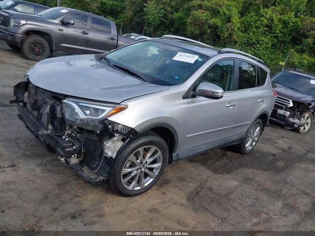 2T3YFREV3HW321208 Toyota Rav4 Limited