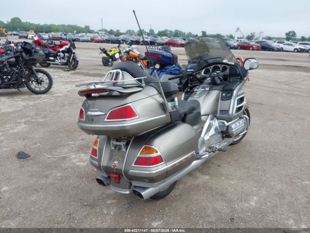 2004 HONDA GL1800 1HFSC47074A300296 Photo 3