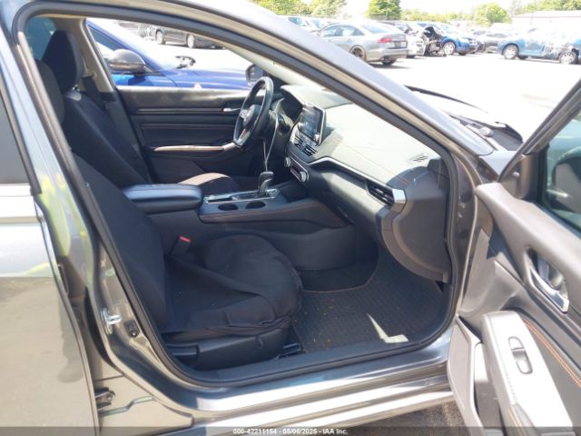 1N4BL4CV8KC184092 Nissan Altima 2.5 Sr