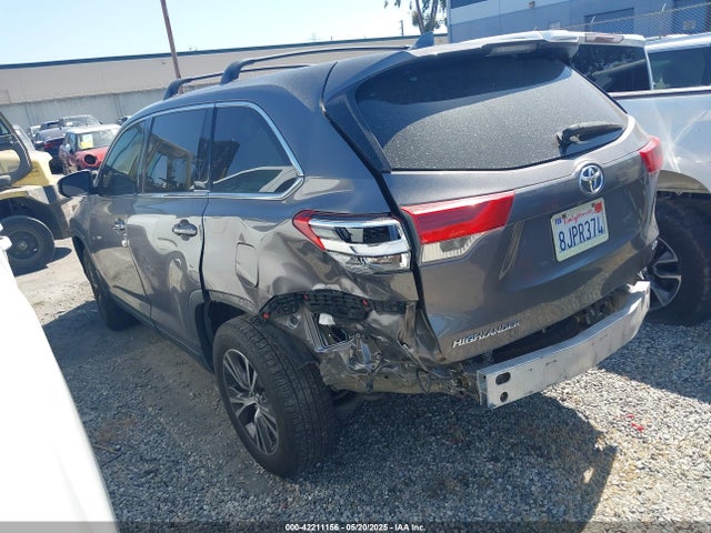 5TDZZRFH0KS291887 Toyota Highlander Le Plus