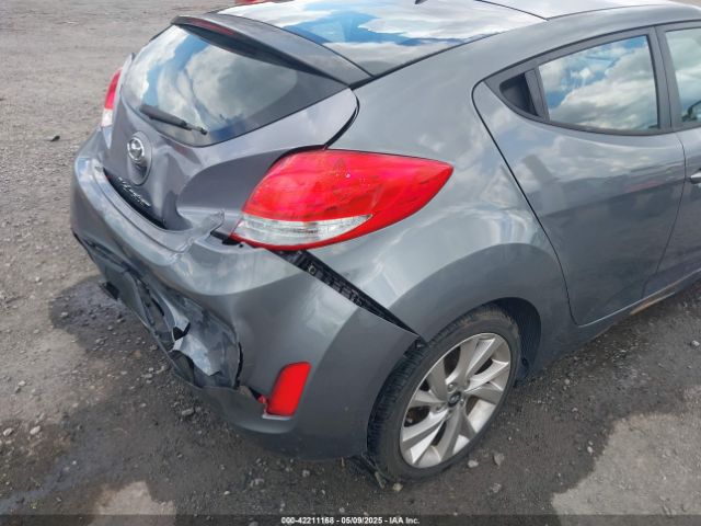 KMHTC6AD8GU284145 Hyundai Veloster