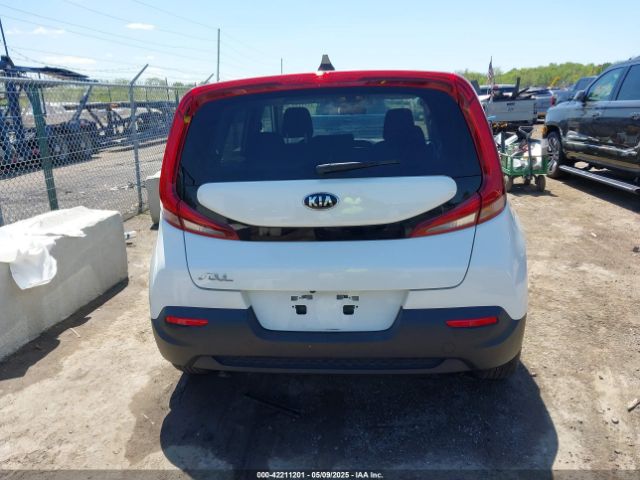 KNDJ23AU4M7755070 KIA SOUL LX