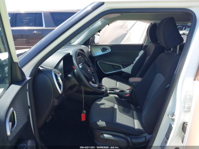 KNDJ23AU4M7755070 KIA SOUL LX