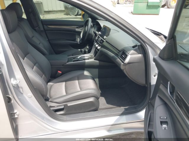 2022 HONDA ACCORD 1HGCV3F28NA039477 Photo 4