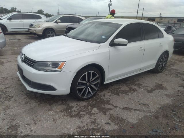 3VW3L7AJ0EM428351 Volkswagen Jetta 2.0l Tdi