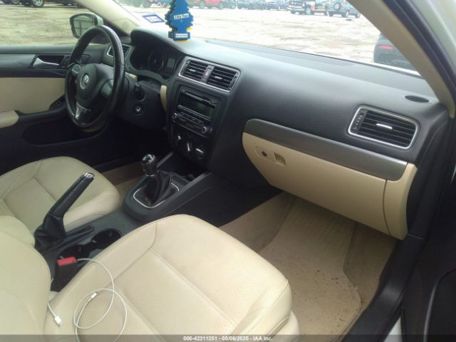 3VW3L7AJ0EM428351 Volkswagen Jetta 2.0l Tdi