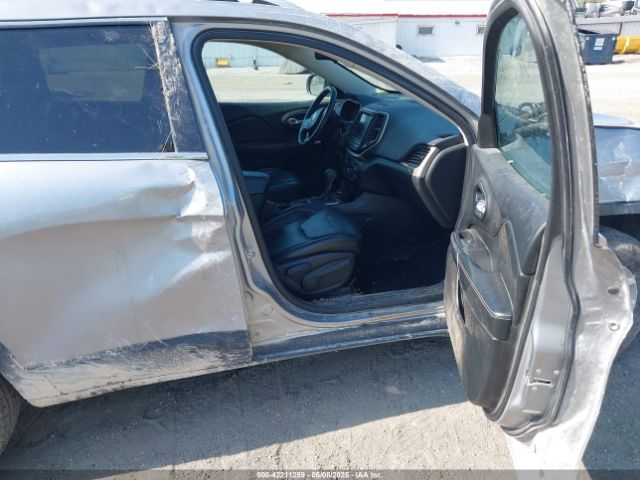 2015 JEEP CHEROKEE 1C4PJMCB3FW594914 Photo 4