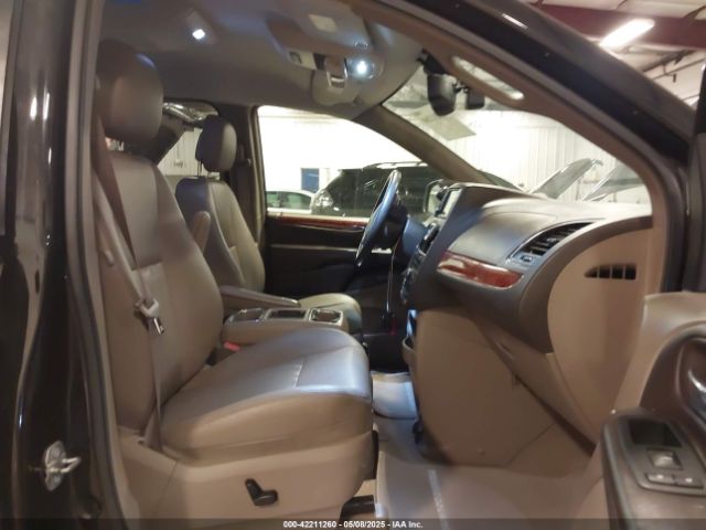 2C4RC1CG9FR728864 Chrysler Town & Country Touring-l