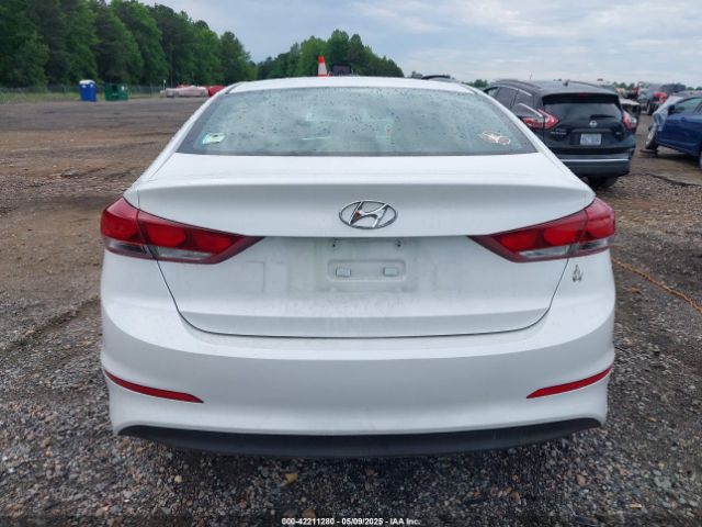 5NPD74LF7JH343140 Hyundai ELANTRA SE