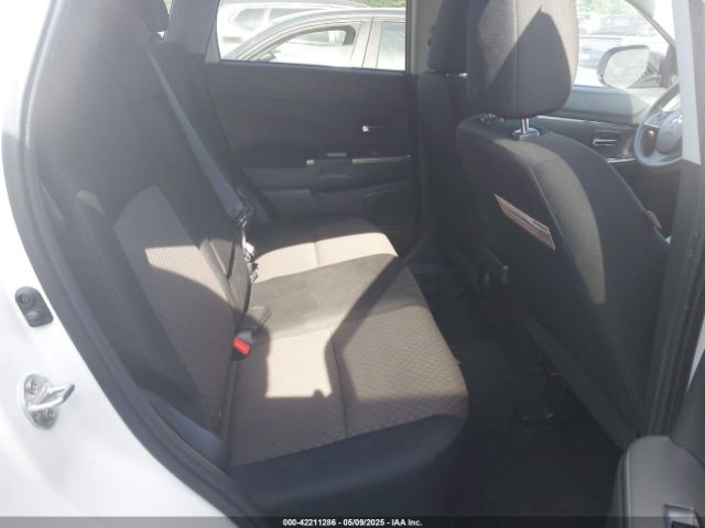 2018 MITSUBISHI OUTLANDER SPORT JA4AP3AU7JZ015279 Photo 7