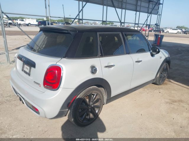 2015 MINI HARDTOP WMWXU3C55F2B66314 Photo 3