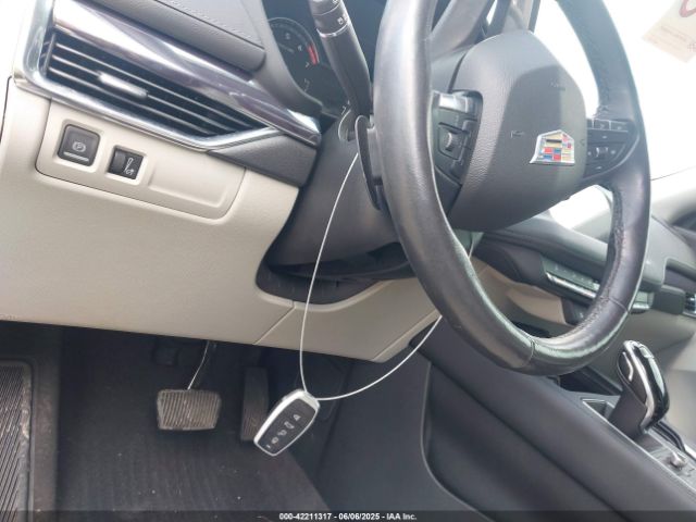 2020 CADILLAC XT4 1GYAZAR4XLF146598 Photo 10