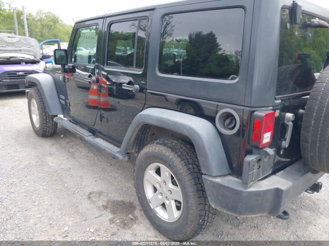 2015 JEEP WRANGLER UNLIMITED 1C4BJWDG4FL668407 Photo 2