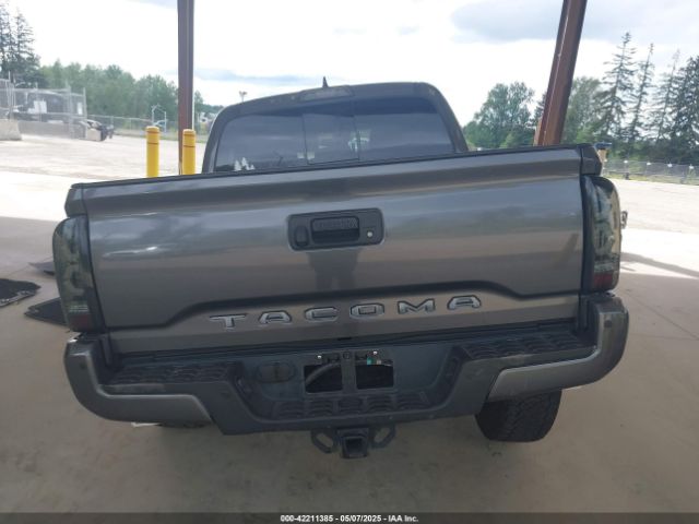 3TMCZ5AN1KM257081 Toyota Tacoma Trd Off Road