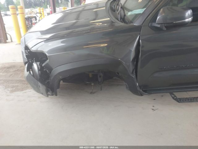 3TMCZ5AN1KM257081 Toyota Tacoma Trd Off Road