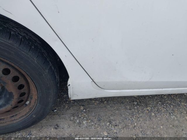 3N1AB7AP0FY375472 Nissan SENTRA SV