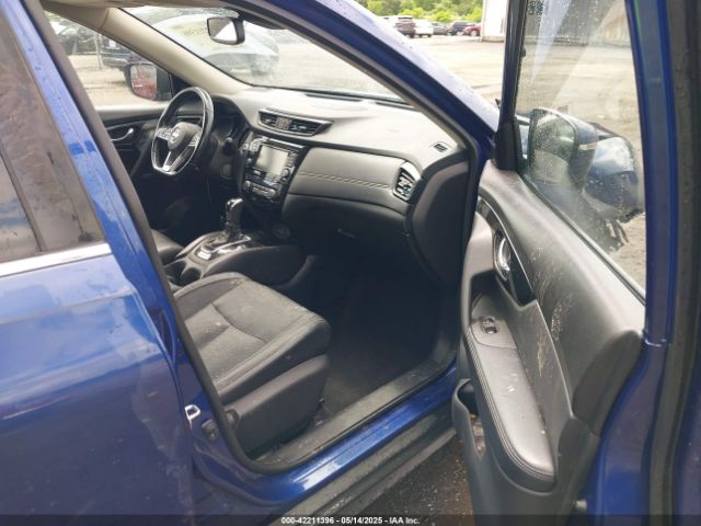 JN8AT2MV9JW350422 Nissan Rogue Sl