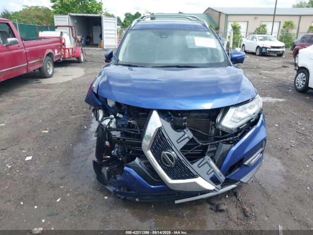 JN8AT2MV9JW350422 Nissan Rogue Sl