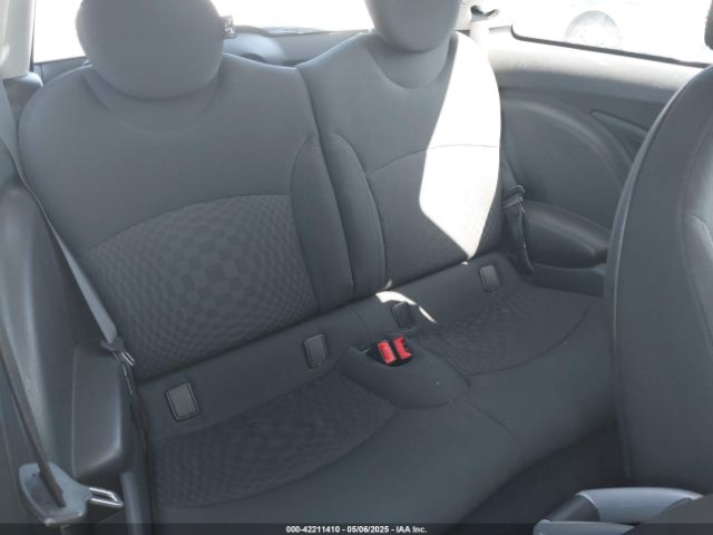 2008 MINI COOPER S WMWMF73568TT90383 Photo 7