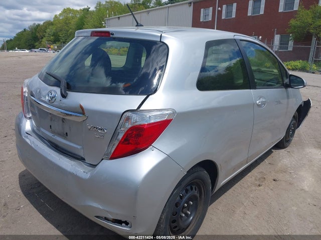 JTDJTUD38ED587118 Toyota Yaris Le (tmc/cbu Plant)
