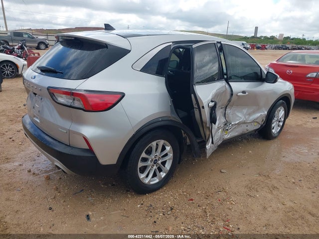 1FMCU0G67LUA12375 Ford ESCAPE SE