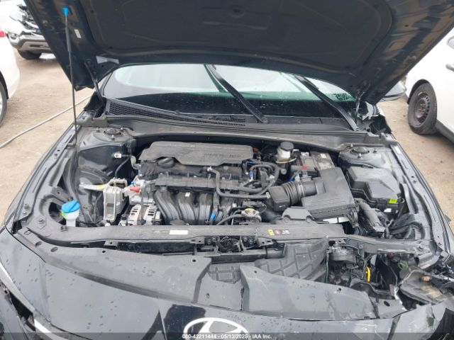 KMHLM4DG8RU690033 Hyundai ELANTRA SEL