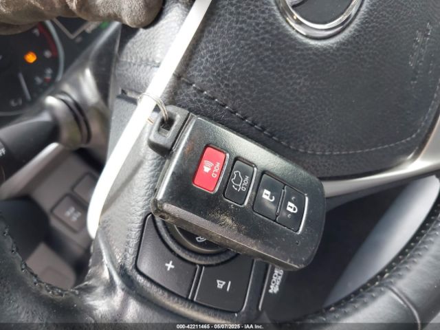 JTMDFREV3JJ260980 Toyota Rav4 Limited