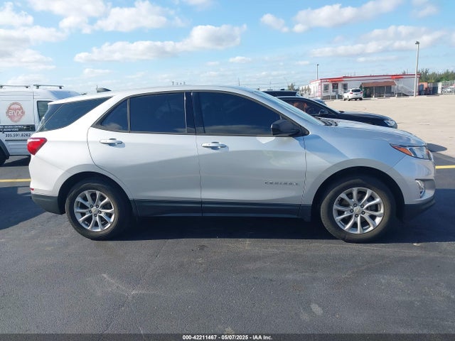 Chevrolet EQUINOX LS 2019 2GNAXHEV3K6230992 Image 13