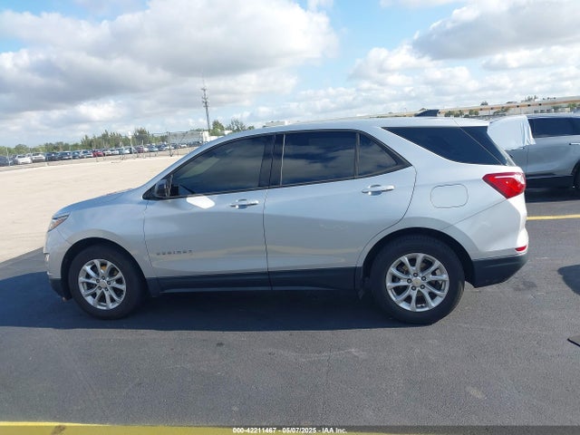 Chevrolet EQUINOX LS 2019 2GNAXHEV3K6230992 Image 14