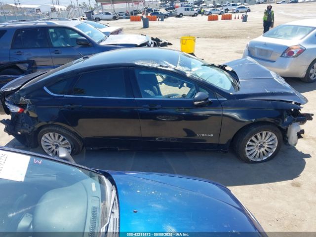 3FA6P0LU8GR406256 Ford Fusion Hybrid Se