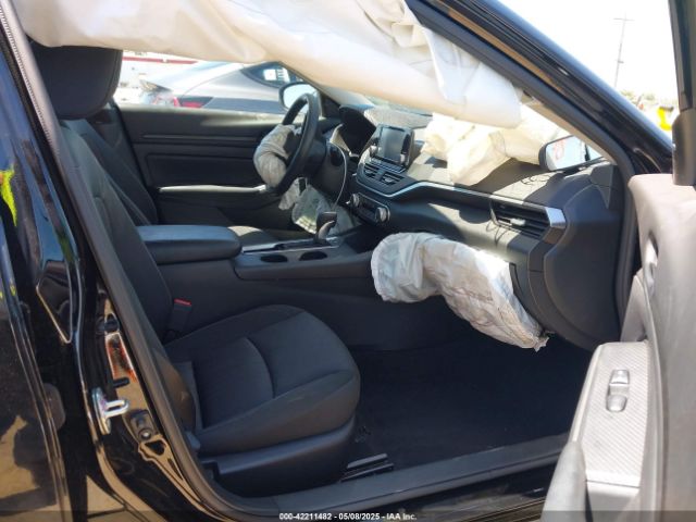 1N4BL4BV1PN335982 Nissan Altima S Fwd