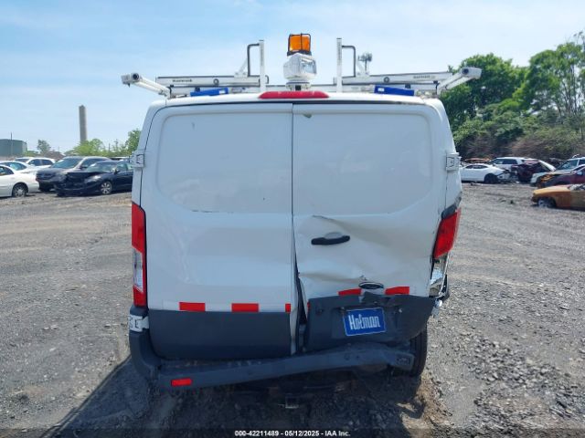 1FTYR1YM0GKB55605 Ford Transit-250