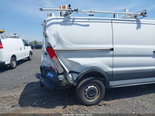 1FTYR1YM0GKB55605 Ford Transit-250