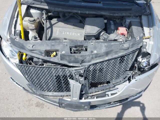 2LMDJ8JK7EBL15669 Lincoln MKX
