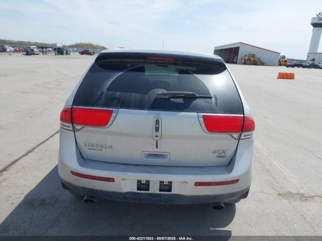 2LMDJ8JK7EBL15669 Lincoln MKX