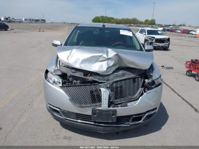2LMDJ8JK7EBL15669 Lincoln MKX