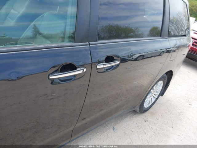 5TDYK3DC4GS760006 Toyota Sienna Xle 8 Passenger