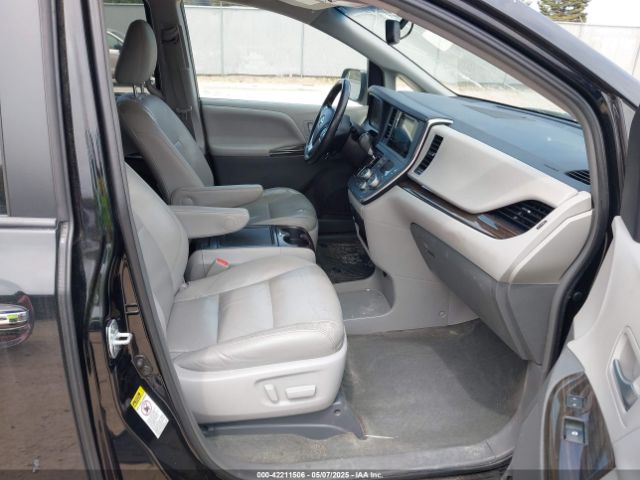 5TDYK3DC4GS760006 Toyota Sienna Xle 8 Passenger