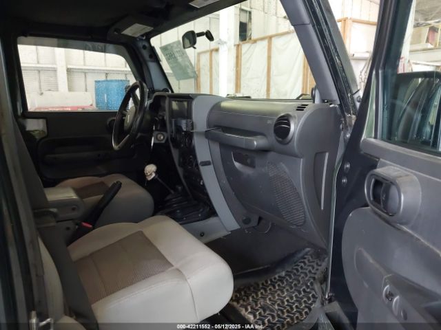 2010 JEEP WRANGLER UNLIMITED 1J4BA3H18AL198776 Photo 4