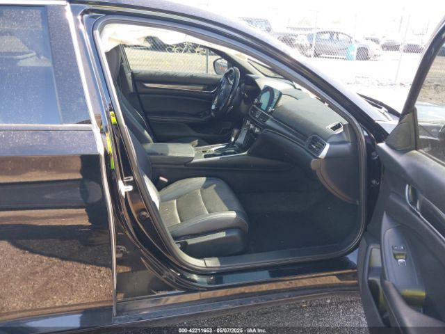 2022 HONDA ACCORD 1HGCV1F35NA061806 Photo 4