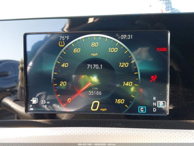 WDD3G4EB6KW033049 Mercedes-Benz A 220