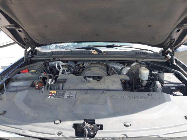 1GNSKJKCXFR550883 Chevrolet Suburban 1500 Lt