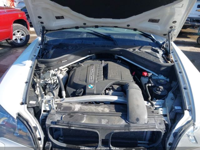 2013 BMW X5 5UXZV4C52D0B10546 Photo 9