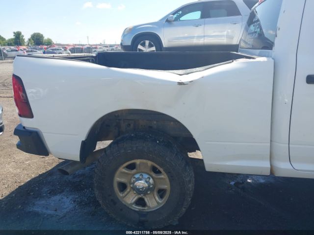 3C6UR5CLXHG634148 RAM 2500 Tradesman  4x4 6'4 Box