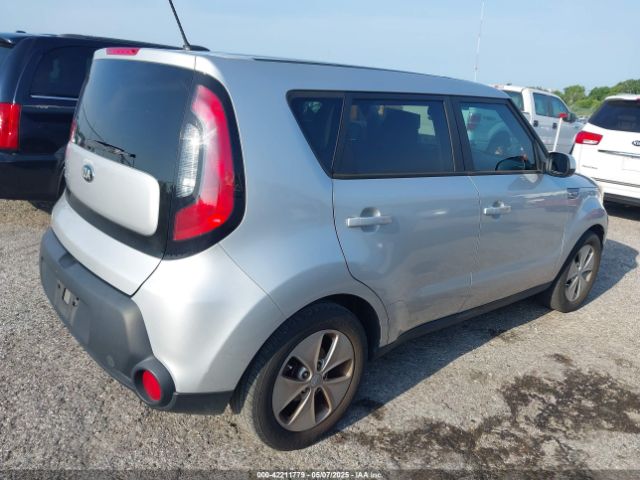 KNDJN2A26G7839492 KIA Soul