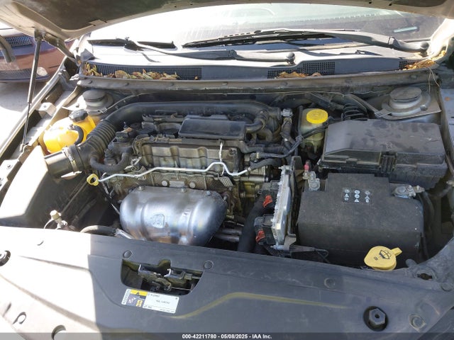 1C3CCCAB8GN111080 Chrysler 200 Limited