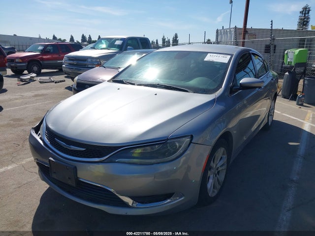 1C3CCCAB8GN111080 Chrysler 200 Limited