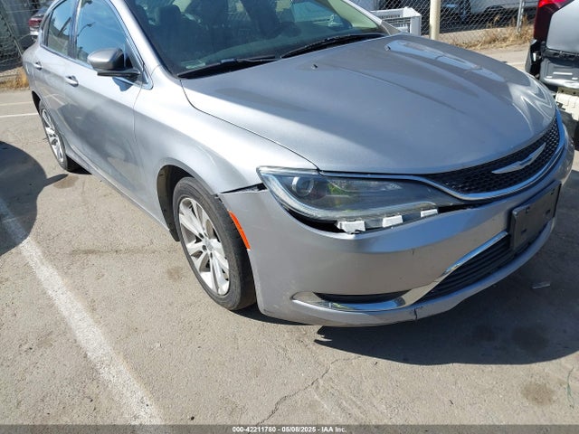 1C3CCCAB8GN111080 Chrysler 200 Limited